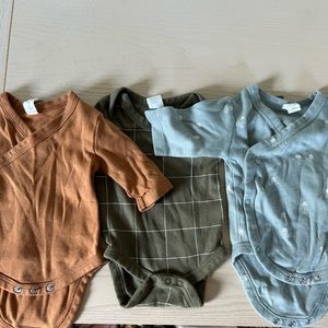 Colored Organic newborn bundle